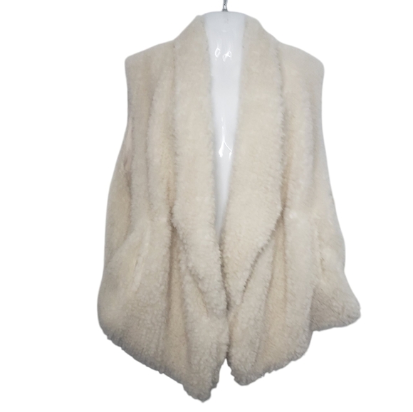 New Torrid Sherpa Style Drape Vest 3X Sleeveless Polyester - Picture 13 of 13